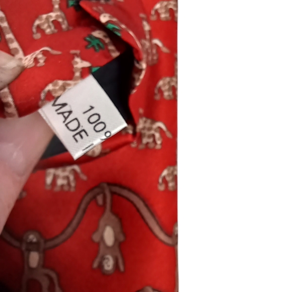 Giraffe Monkey Themed 100% Silk Tie Animal Children's Art MD Anderson Md Center - Picture 5 of 5